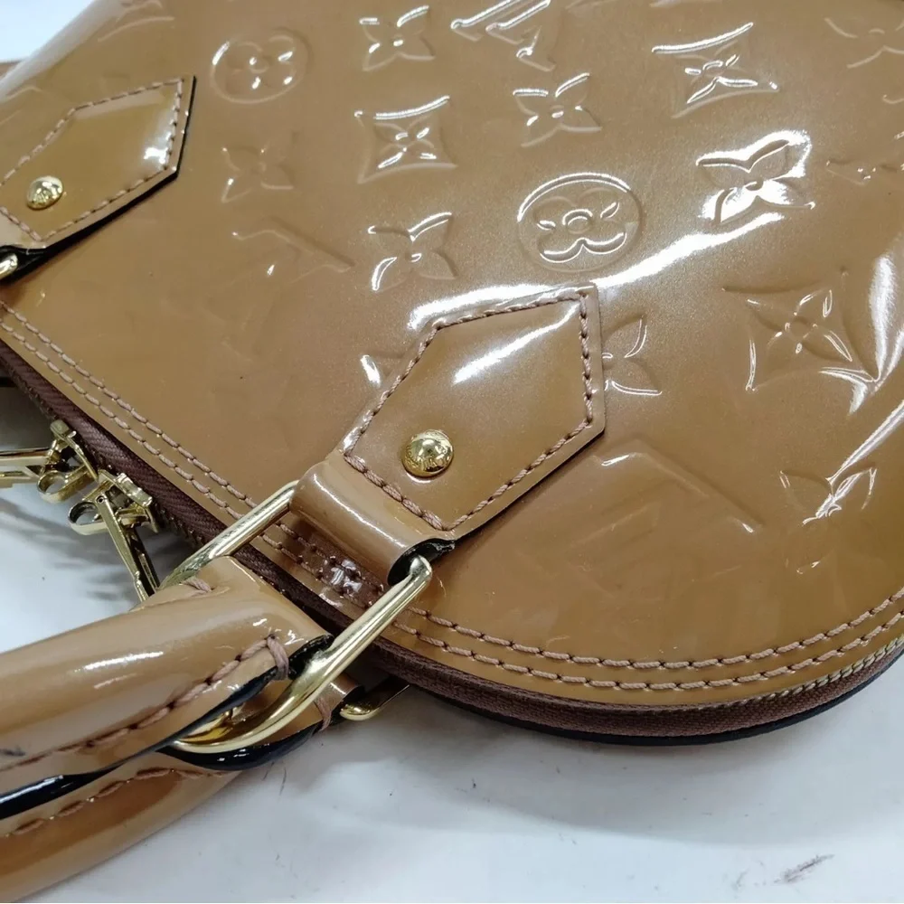 Louis Vuitton Bag- Alma BB Beige Vernis
